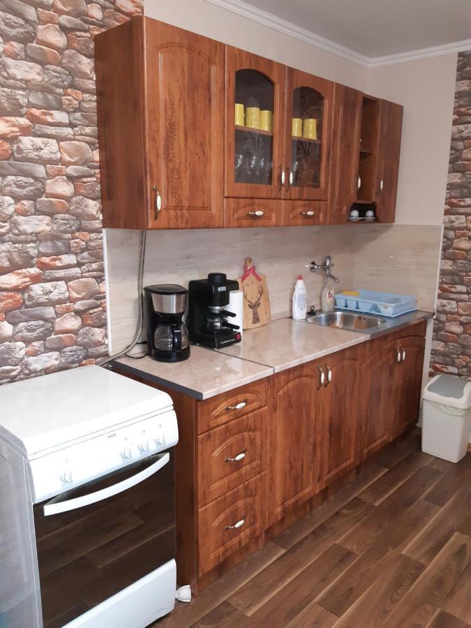 Boglarka Apartman Gyula Exterior photo