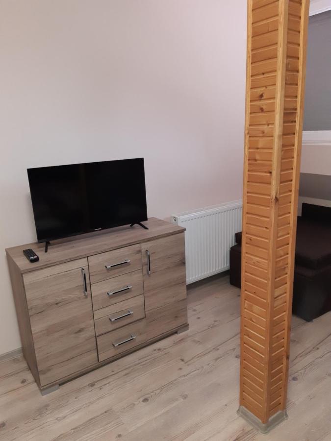 Boglarka Apartman Gyula Exterior photo